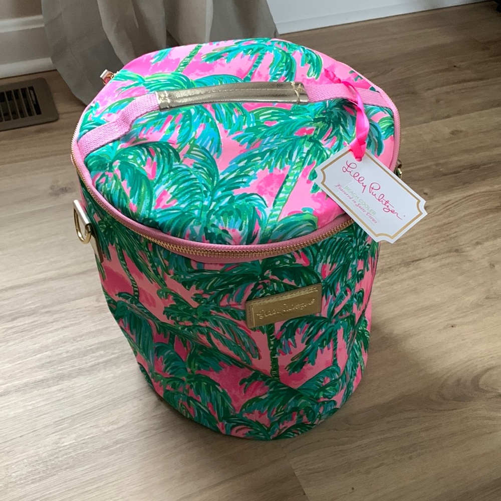 New with tags cooler bag